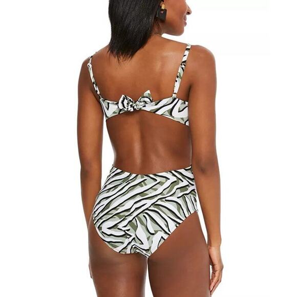 Bar III Women Zebra Printed Hypno Beach Twist-Front One-Piece Swimsuit Size M - Picture 2 of 2